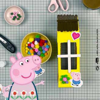 Das Peppa Pig Lampenhaus mit bunter Deko zum Nachbasteln